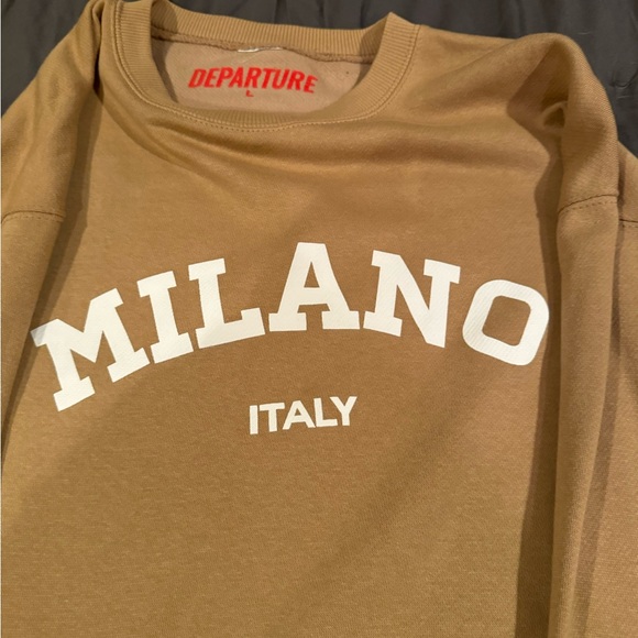 NWT - Departure sweatshirt - large - Picture 2 of 4